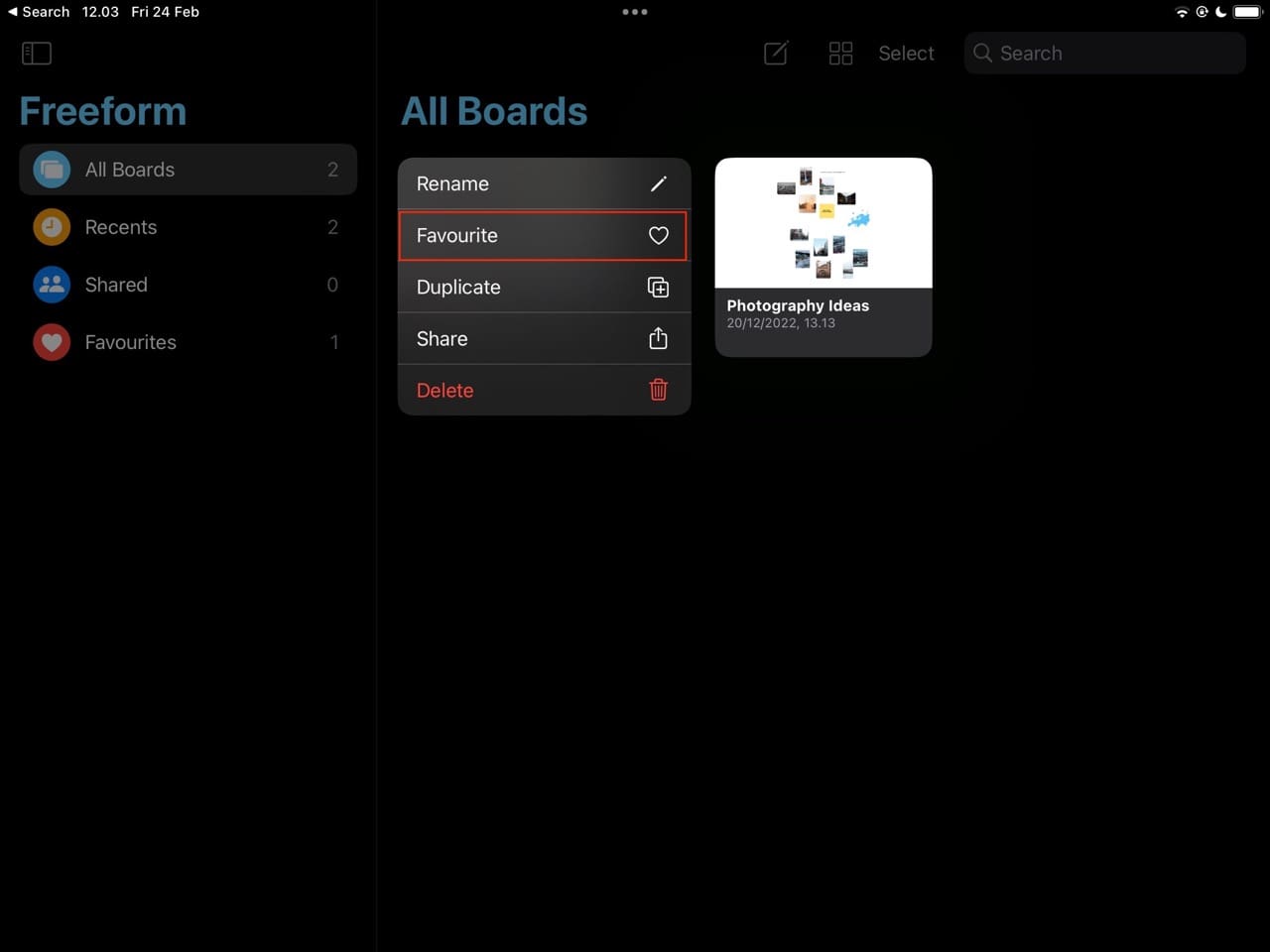 Snímek obrazovky ukazující, jak přidat oblíbenou položku ve Freeform pro iPad