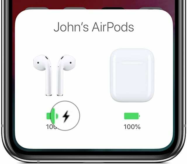 iPhone X에서 AirPod 케이스를 충전하는 애니메이션.