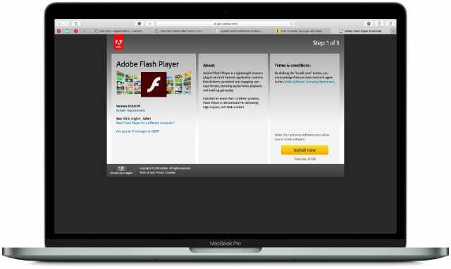 MacBook pe pagina de descărcare a Adobe Flash Player.