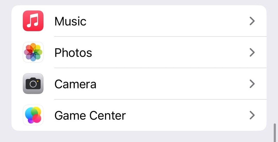 Spēļu centrs, kas tiek rādīts iOS 17 iestatījumu lietotnē