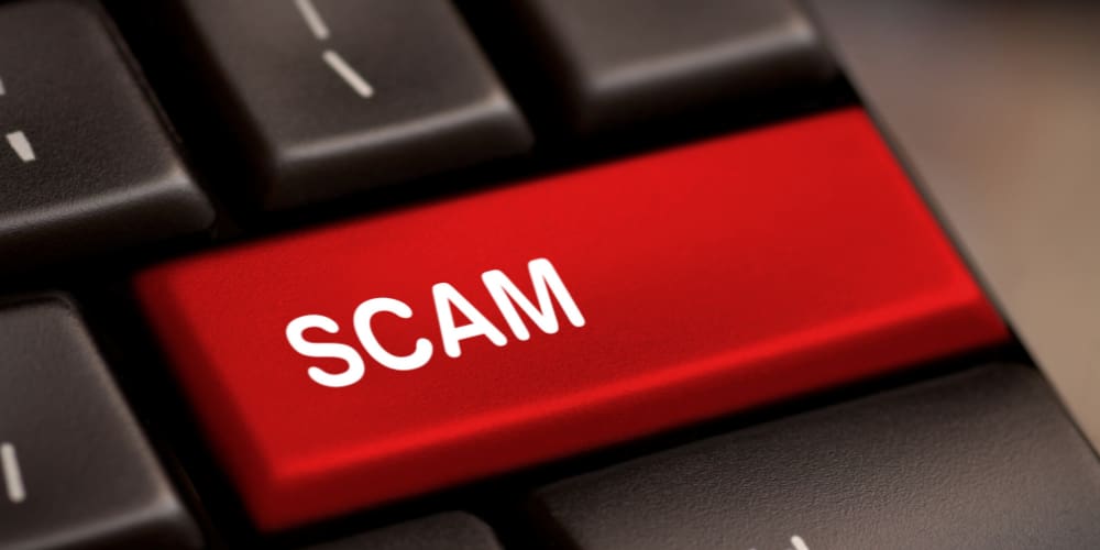 फेसबुक अकाउंट डिएक्टिवेशन या डिलीट करने का उदाहरण Scams.jpeg