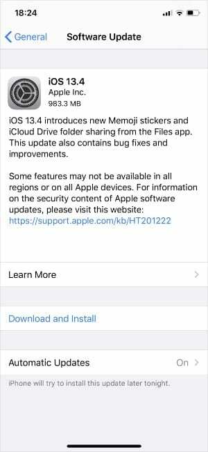 自動更新がオンになっているiPhoneソフトウェア更新設定