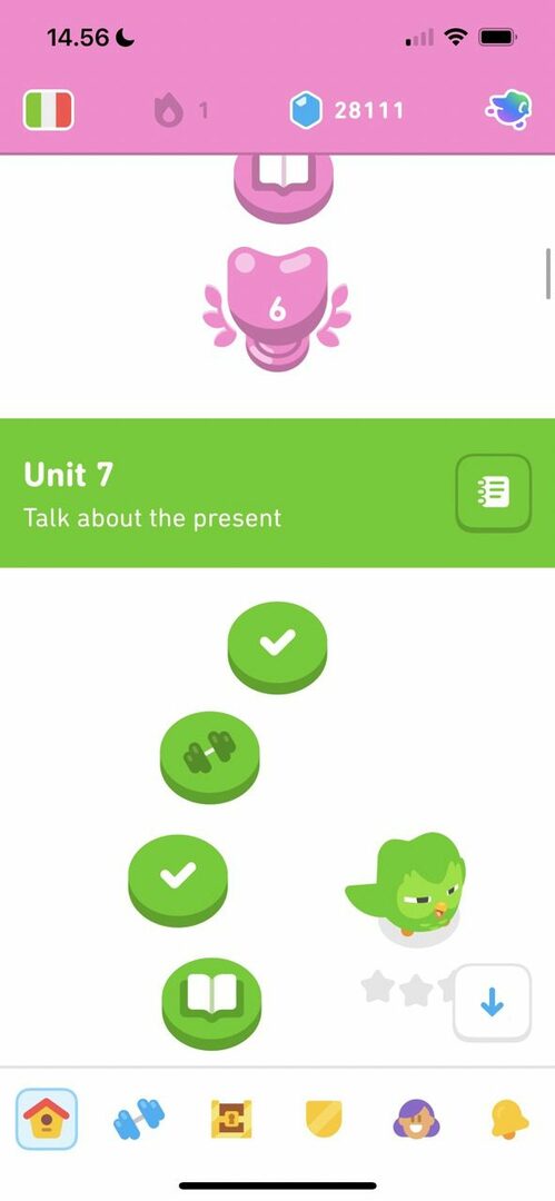Skjermbilde som viser historiene i Duolingo-banen