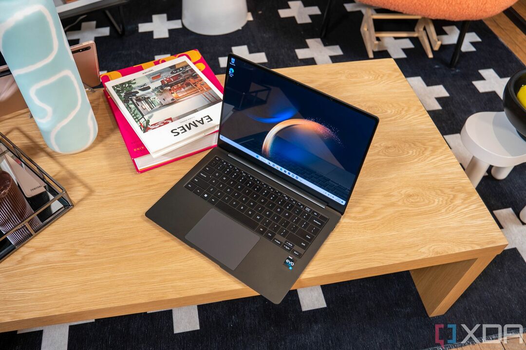 Samsung Galaxy Book 3 Pro 2