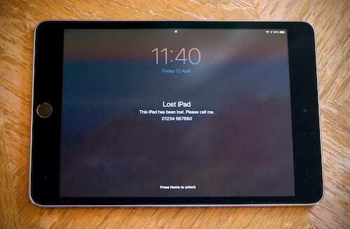 iPad במצב אבוד מציג את ההודעה המוגדרת מראש שלך.