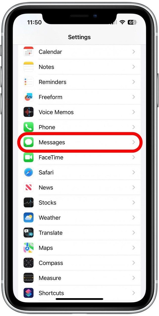 संदेशों को टैप करें जहाँ सहेजे गए ध्वनि संदेश iPhone पर जाते हैं