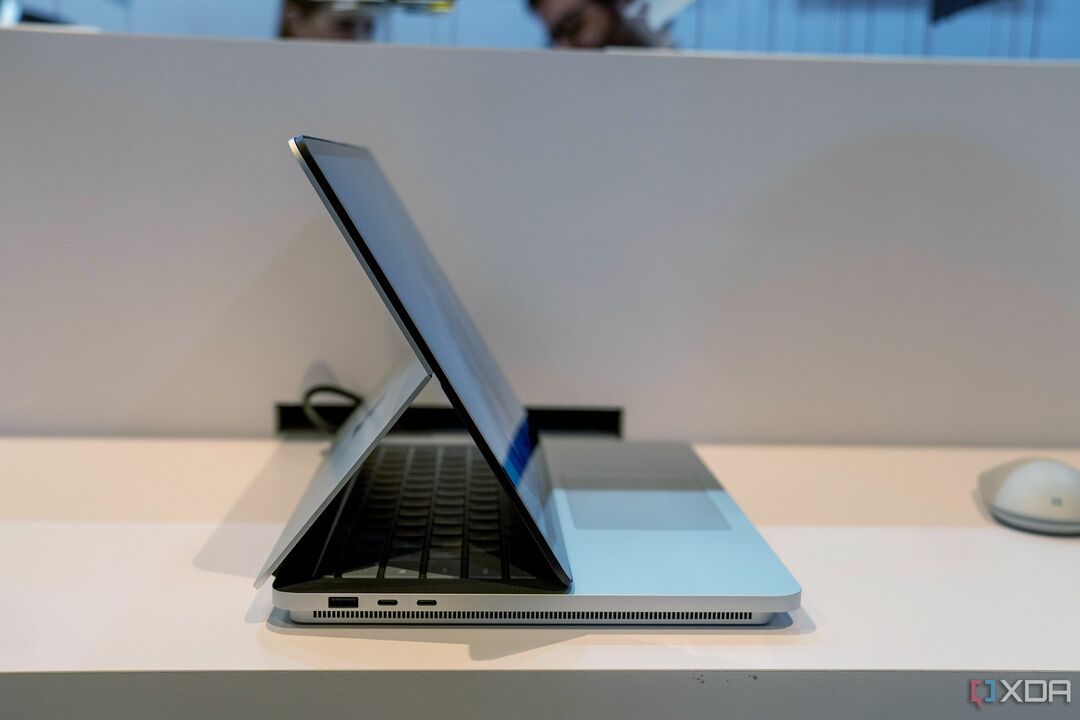 Surface Laptop Studio 2-4-1