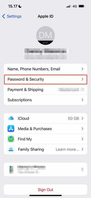 Skjermbilde som viser passord- og sikkerhetsfanen på iOS