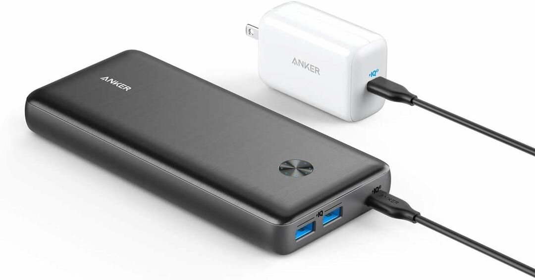 At købe en bærbar powerbank til en bærbar computer lyder måske ikke som den bedste idé, men Anker Powerbank + oplader gør tingene mere brugbare. Dette bundt leveres med en 65W vægoplader til din Galaxy Book 2 Business laptop. Det er også værd at påpege, at powerbanken kan oplade din bærbare computer ved 60W, hvilket stadig er ret hurtigt. Dette er den eneste bærbare powerbank i denne samling, så overvej dette, hvis du vil have noget til at oplade din bærbare computer på farten.