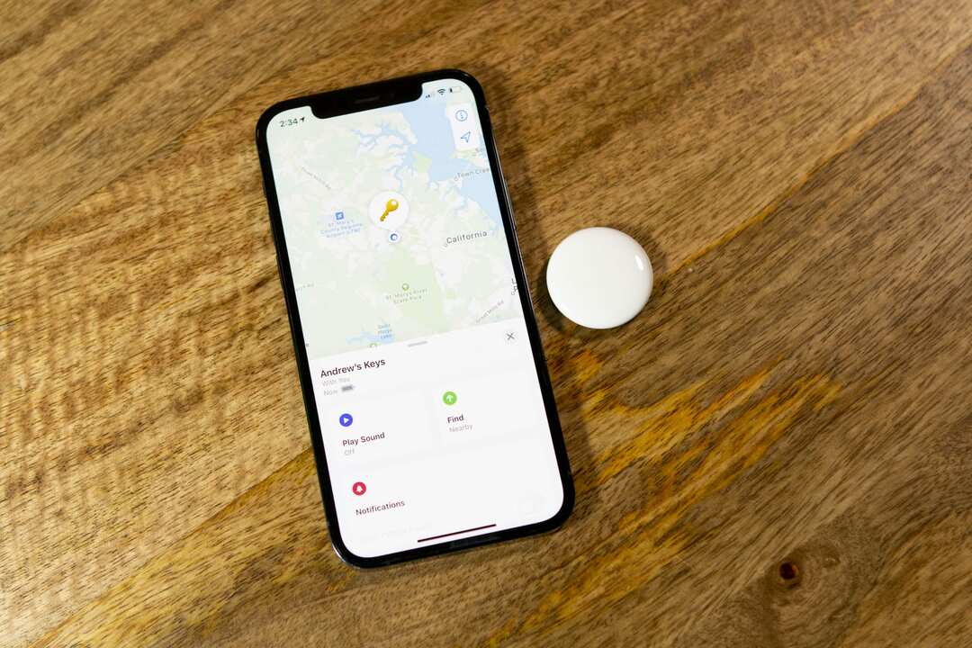 Apple AirTag ar iPhone
