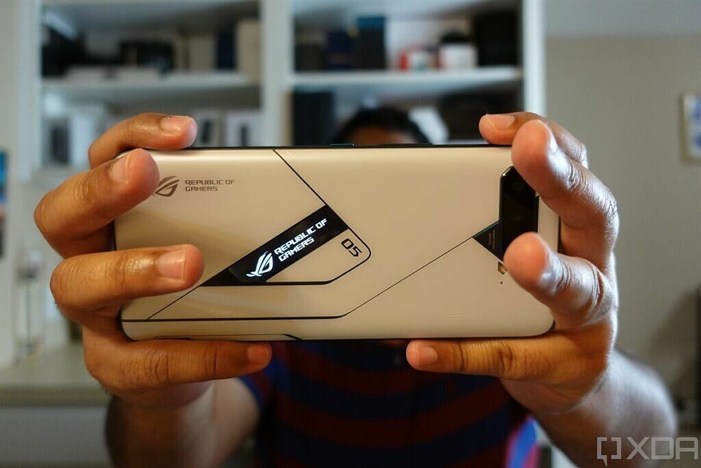 ASUS ROG फ़ोन 5 अल्टीमेट समीक्षा