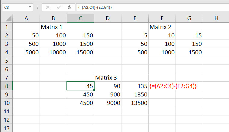 Brug af Excel-subtraktionsformel til at trække en matrix fra en anden