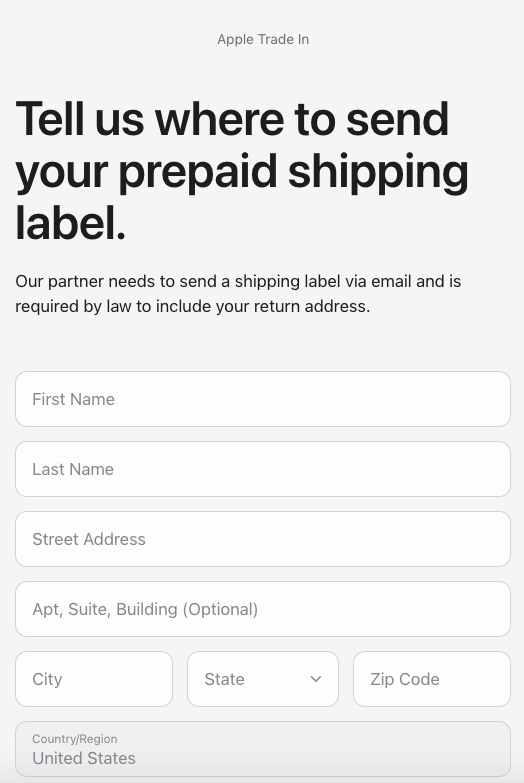 Geben Sie Ihre Versandinformationen in das Formular für das Apple-Recycling-Programm ein