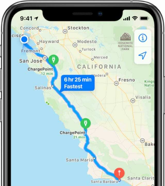 Traseu EV în Apple Maps cu două puncte de încărcare