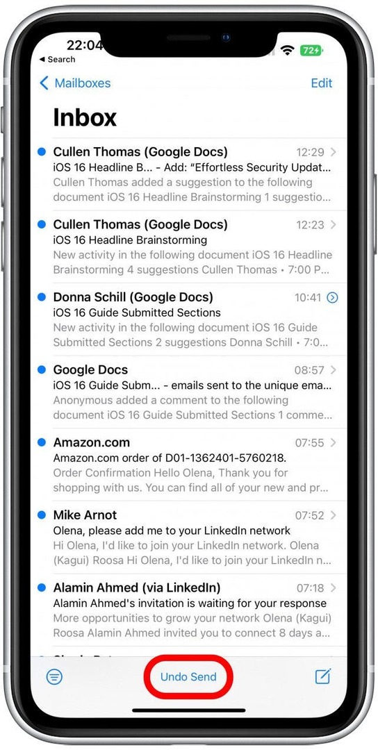 Di bagian bawah ponsel Anda, Anda akan melihat tombol Undo Send. Ketuk untuk menghentikan pengiriman email.
