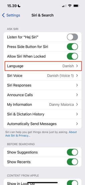 צילום מסך המציג את לשונית השפה של Siri באפליקציית ההגדרות