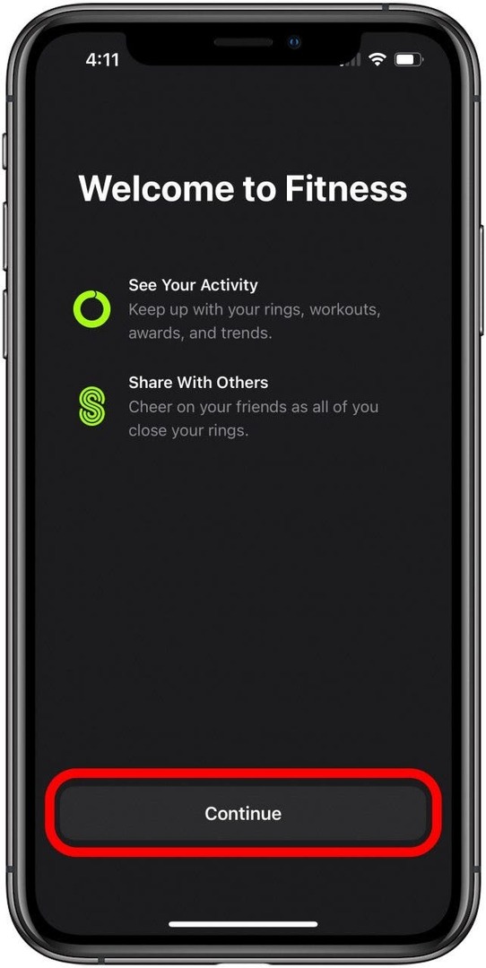 Οθόνη καλωσορίσματος της εφαρμογής Fitness με επισημασμένο το κουμπί Συνέχεια.