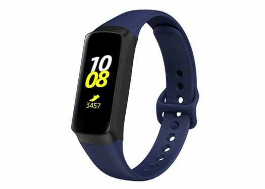 Samsung Galaxy Fit Black - умные часы для женщин