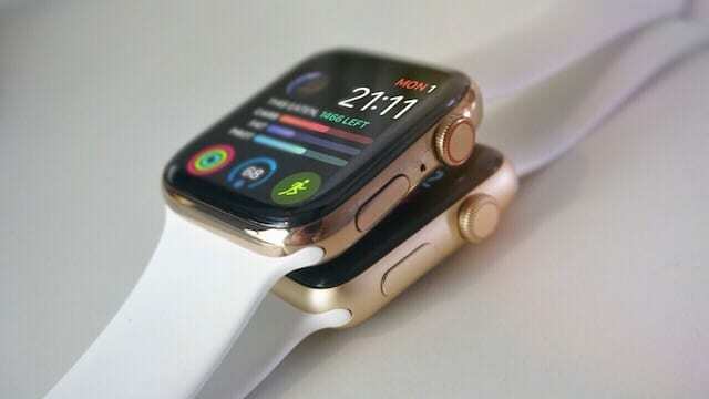 Kedua jenis Apple Watch.