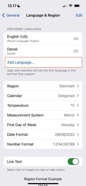 Näyttökuva, jossa kehotetaan vaihtamaan kieli iOS: ssä