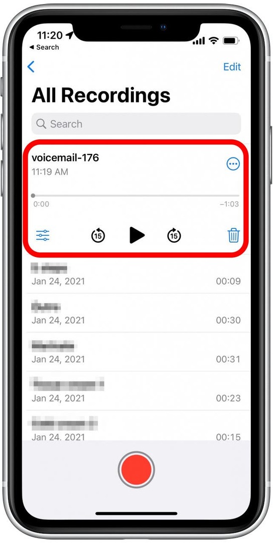 음성 메일은 음성 메모 앱에서 들을 수 있습니다.
