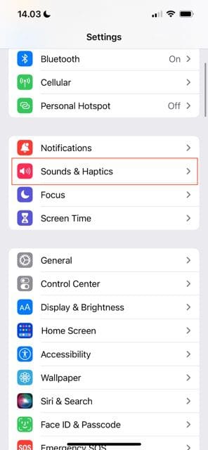 capture d'écran montrant où se trouve l'onglet sons et haptiques