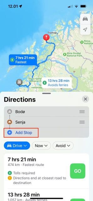 Cuplikan layar menunjukkan cara menambahkan perhentian di Maps di iOS 16