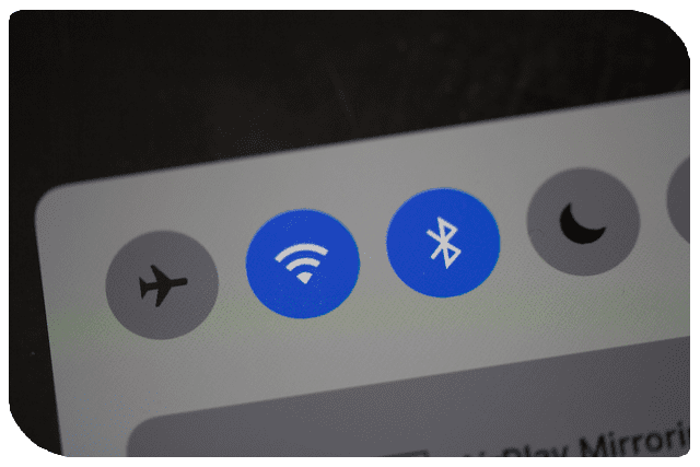 Conecte o iPad ou iPhone à Apple TV sem Wi-Fi usando o AirPlay ponto a ponto