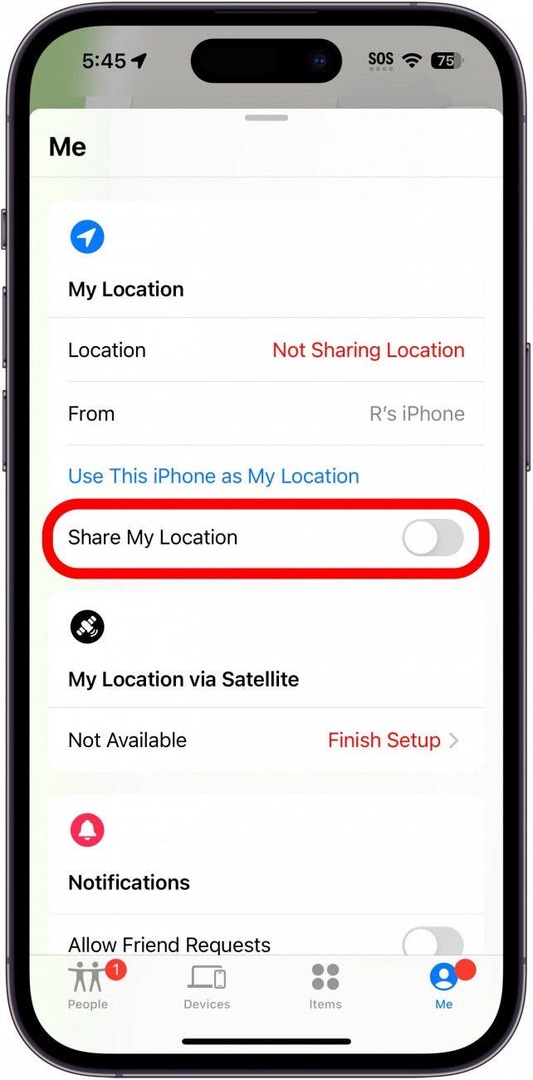 iphone Find my app, mille asukoha jagamise lüliti on punasega ümbritsetud