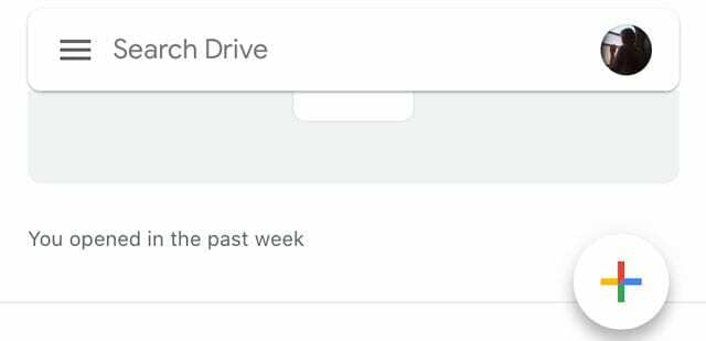 Butonul Plus în aplicația Google Drive