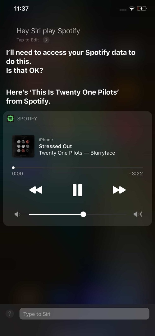 Siri ar Spotify iPhone tālrunī