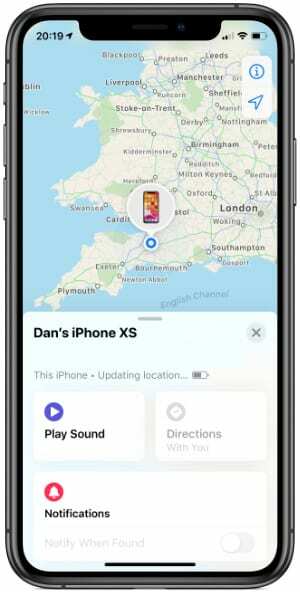 iPhone Find My app que muestra el dispositivo en un mapa