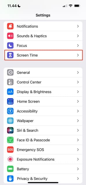 Виберіть «Час екрану» в налаштуваннях iOS