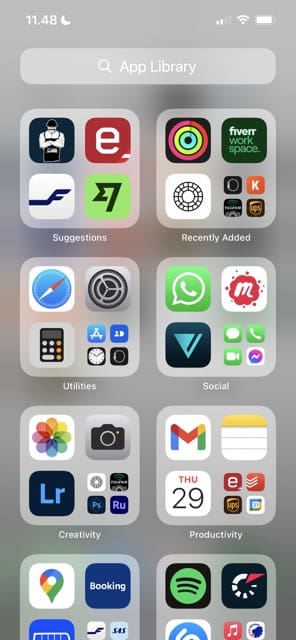 iPhone'daki Uygulama Kitaplığını gösteren bir ekran görüntüsü