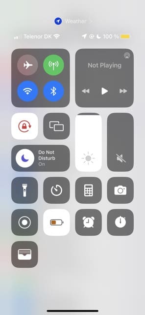 Skærmbillede, der viser kontrolcenteret i iOS