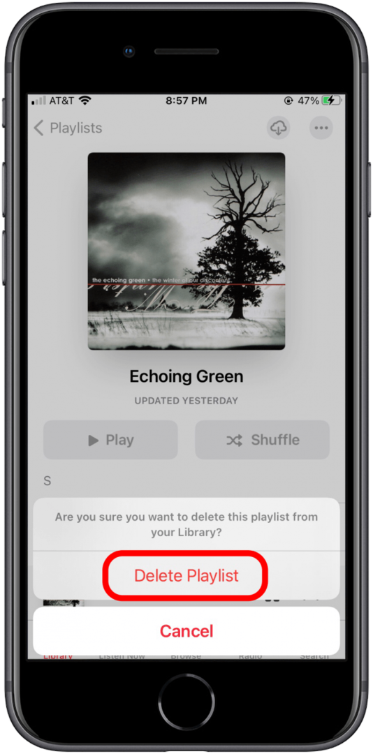 Toque Eliminar lista de reproducción para confirmar la eliminación de Apple Music