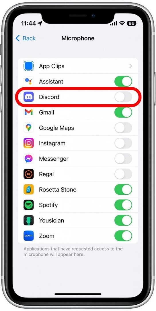 マイクへのアクセスが必要なアプリを見つけて、その横にあるトグルをタップします。 トグルが緑色の場合、そのアプリはマイクにアクセスできます。