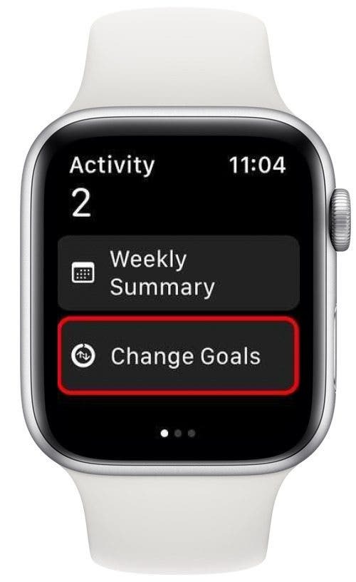 अपनी गतिविधि को समायोजित करने के लिए लक्ष्य बदलें पर टैप करें लक्ष्यों को स्थानांतरित करें