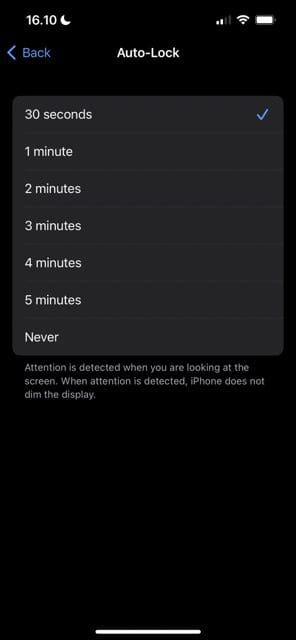 Captura de pantalla que muestra las diferentes opciones de tiempo en iOS Auto-Lock