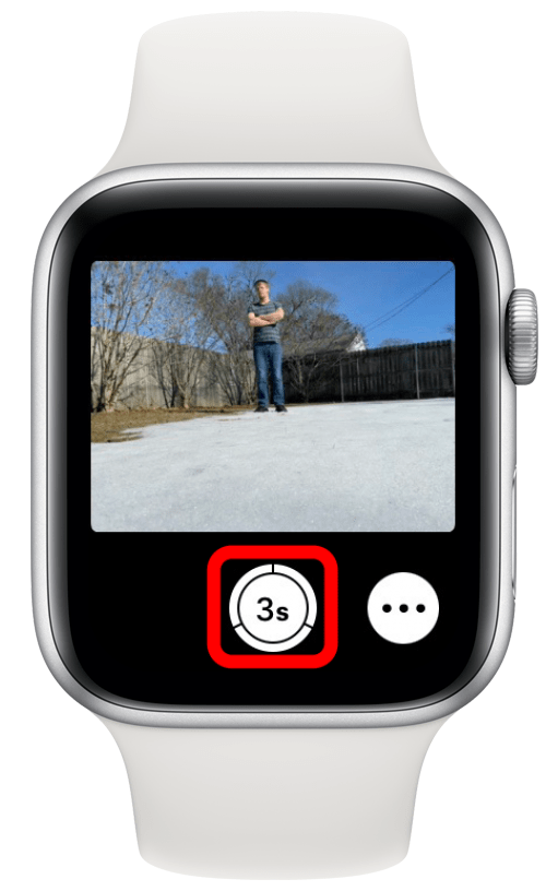 셔터 아이콘을 탭하여 Apple Watch로 사진을 찍습니다.