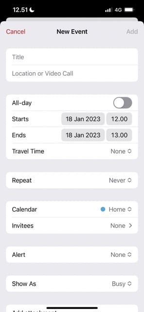 Screenshot che mostra come creare un nuovo evento in Apple Calendar per iOS