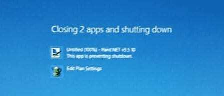 Windows lukker apps og lukker ned