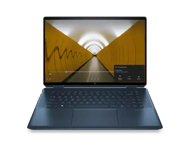 Das HP Spectre x360 ist ein konvertierbarer Laptop mit einem großen 16-Zoll-Display, leistungsstarken Spezifikationen und einem einzigartigen zweifarbigen Design. 