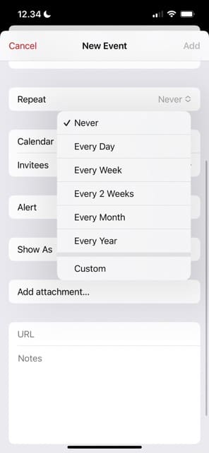 Captura de pantalla que muestra cómo configurar tareas repetitivas en la aplicación Calendar para iOS