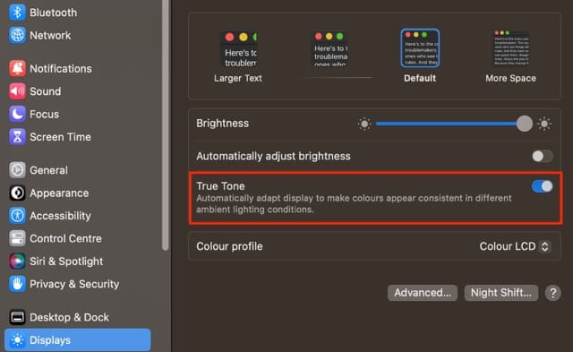 macOS'ta True Tone özelliğini gösteren bir ekran görüntüsü