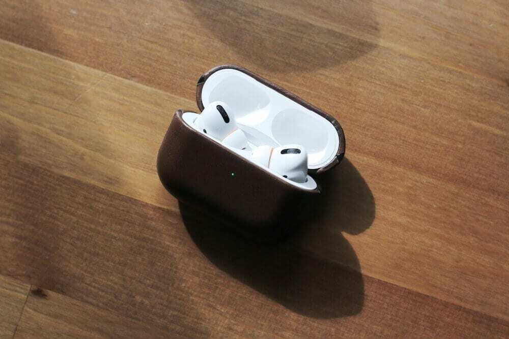 Nomad AirPods Pro Hülle geöffnet