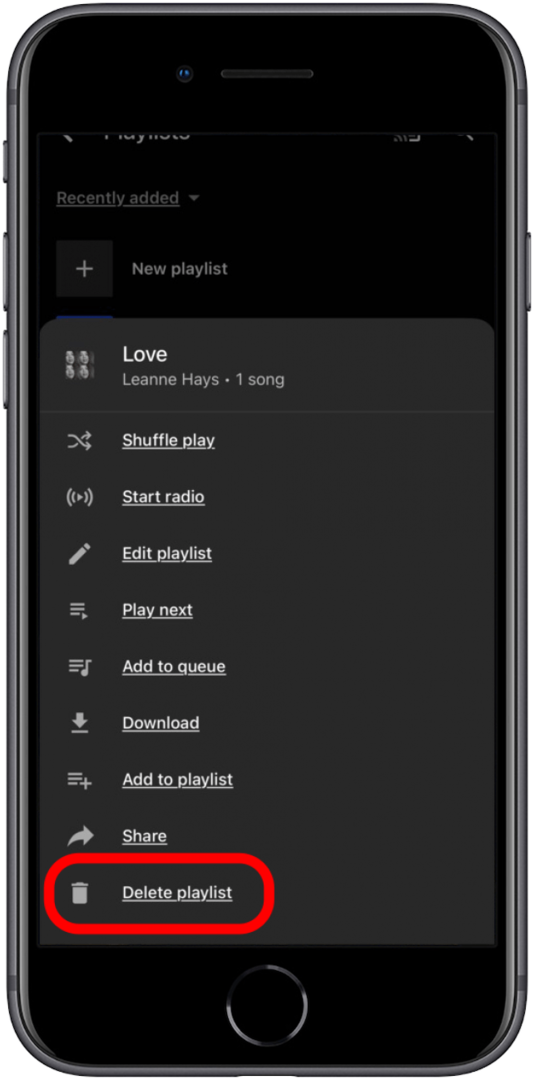 Изберете Изтриване на плейлист, който да премахнете от приложението си YouTube Music.