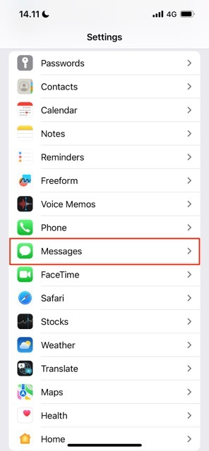 Capture d'écran montrant où trouver les paramètres de message dans iOS