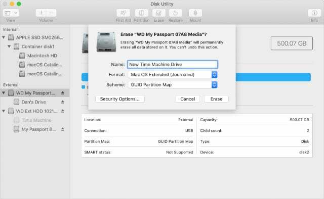 Prozor za reformatiranje programa Disk Utility s postavkama kompatibilnim s Time Machineom