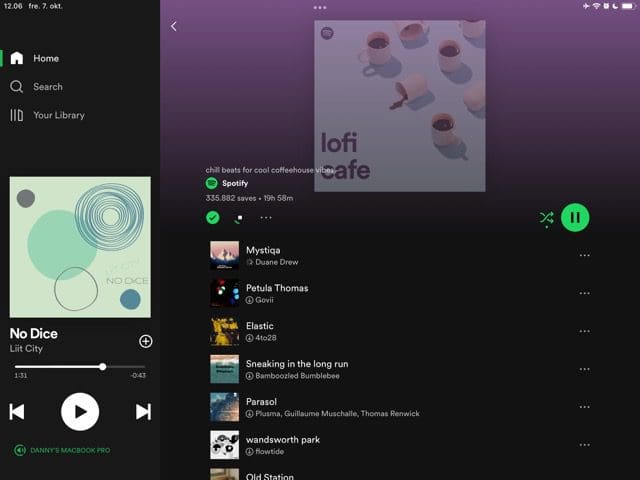 Ekrānuzņēmums, kurā redzams atskaņošanas saraksta lejupielāde pakalpojumā Spotify darbam ar iPad